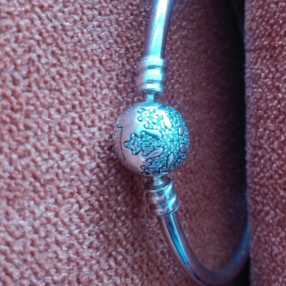 Pandora bangle - Picture 3 of 4